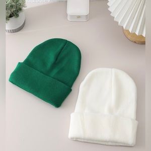 2 Pack Beanie Set Green & White